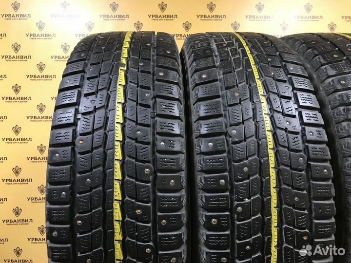 Dunlop SP Winter Ice 01 215/70 R16