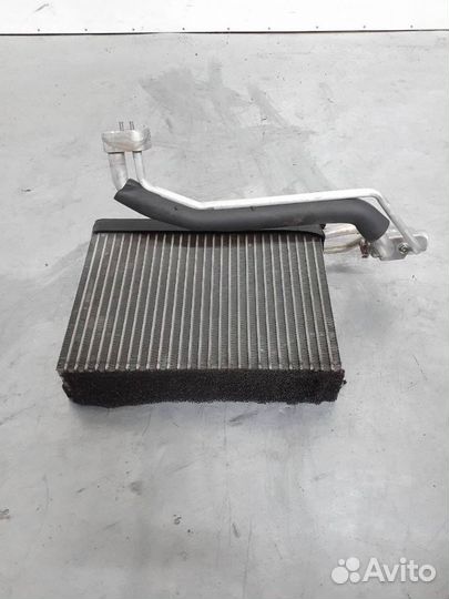 Радиатор кондиционера BMW 7 E65/E66/E67 E65 2002