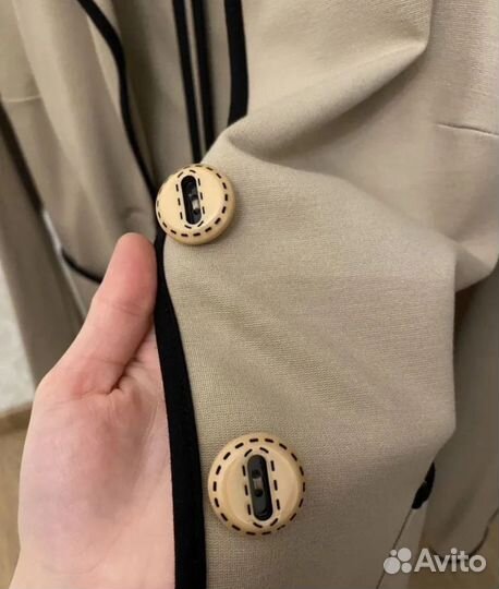 Жакет женский 42