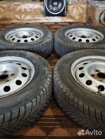 Колеса зимние 205/65 R15