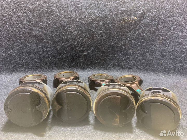 Поршень с шатуном Toyota Raum