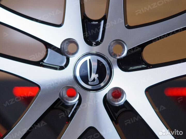 Литые диски Рельсы R17 на Solaris. Арт767