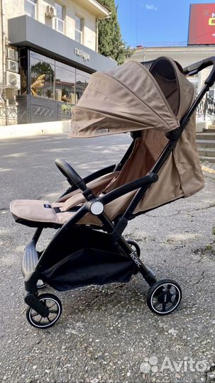 Новая коляска Leclerc, Голландия