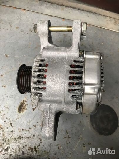 Генератор Toyota Wish 1zzfe