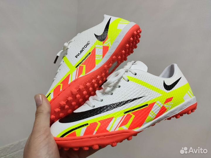 Сороконожки для футбола найк фантом