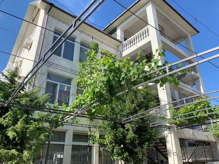 Комната 22 м², 1/3 эт.