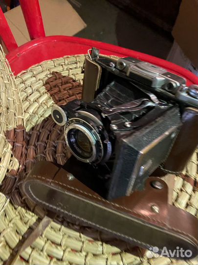 Плёночный фотоаппарат