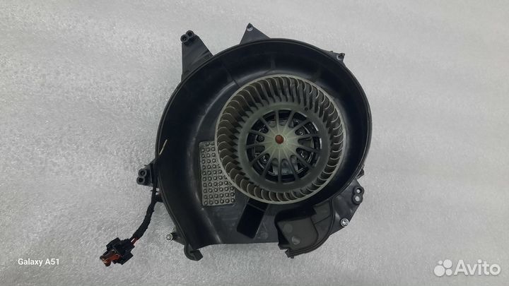 Моторчик печки отопителя bmw f10