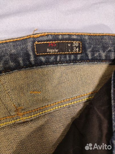 Джинсы Armani Jeans синие оригинал 50р