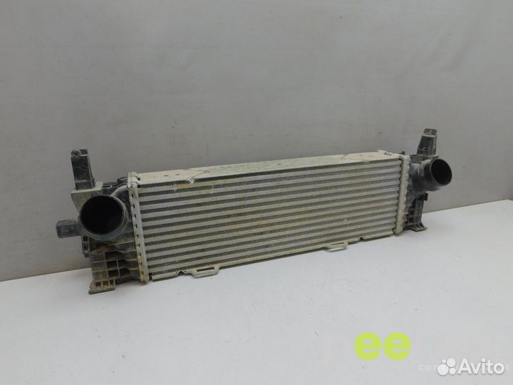 Б/У Интеркулер 17518582879 BMW