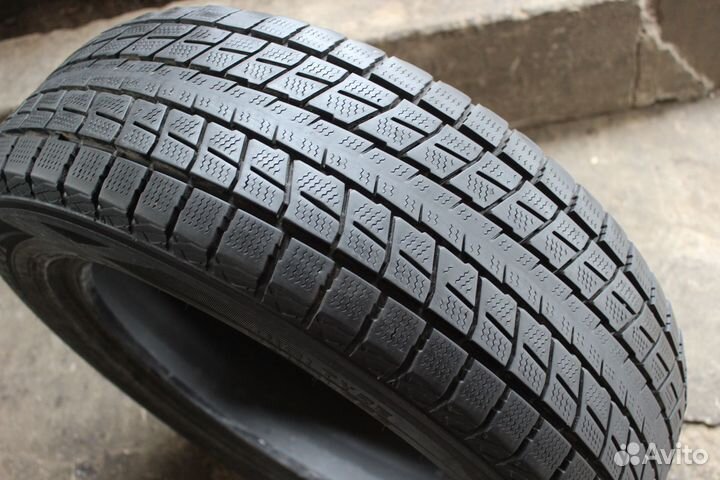 Dunlop Winter Maxx SJ8 225/60 R17 99R