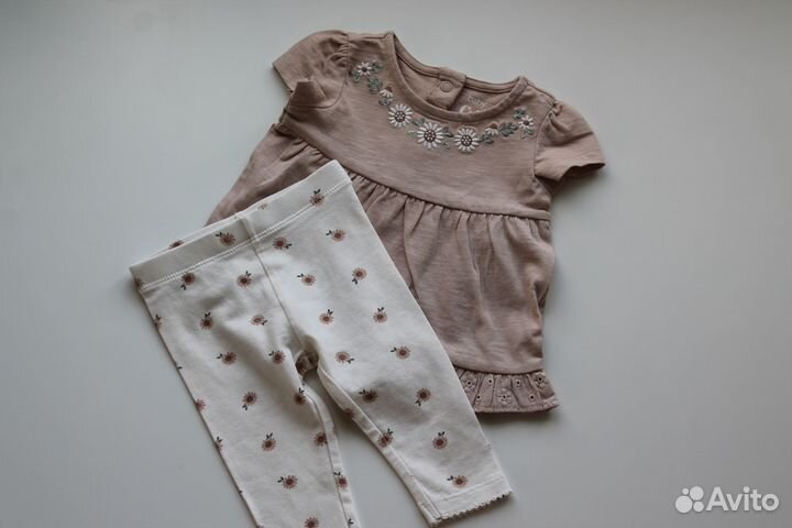 Костюм для девочки футболка и леггинсы