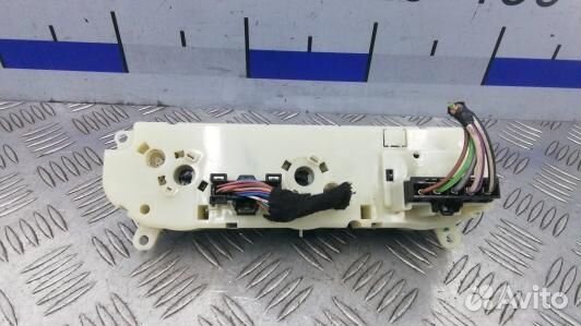 Блок управления печки и климат-контроля ford focus