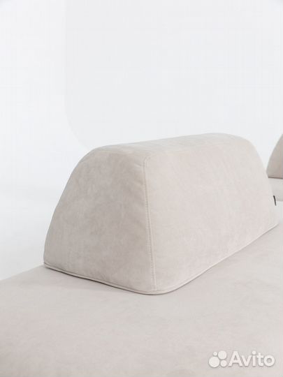 Диван со спальным местом 4400х1800 мм