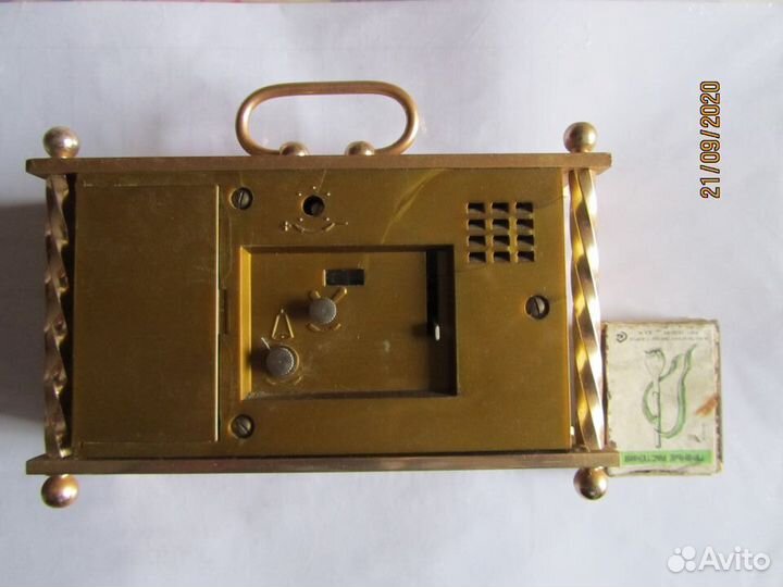 Часы антикварные