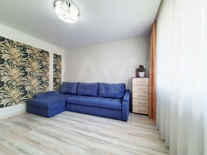 2-к. квартира, 54 м², 1/12 эт.