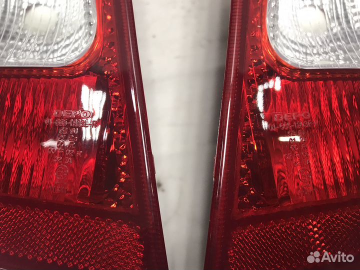 Фонарь задний Skoda Octavia A4 седан/хетчбэк новый