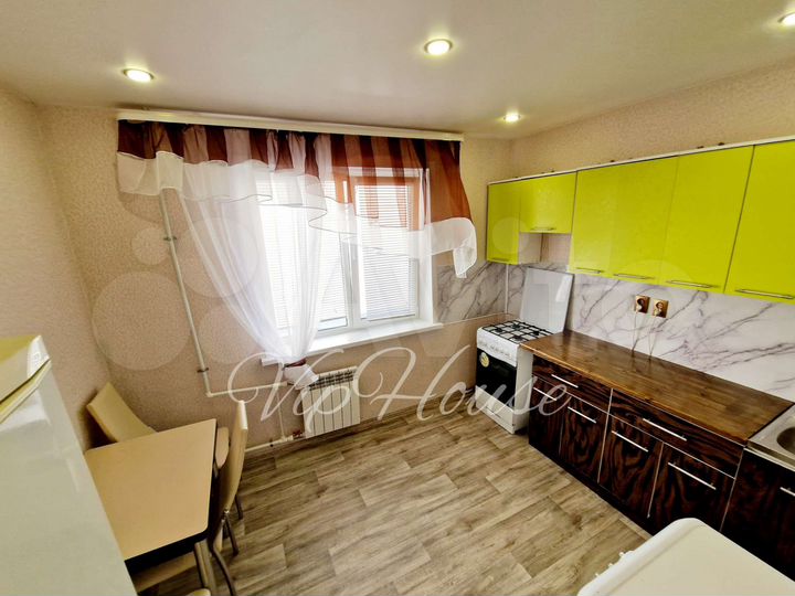 1-к. квартира, 40 м², 9/9 эт.