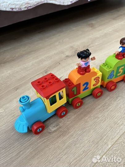 Lego duplo поезд