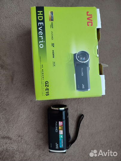 Видеокамера JVC Everio