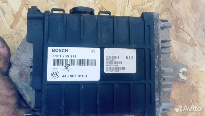 Блок управления двигателем passat b3 1.8