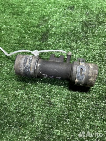 Тройник системы охлаждения Nissan Dualis KJ10