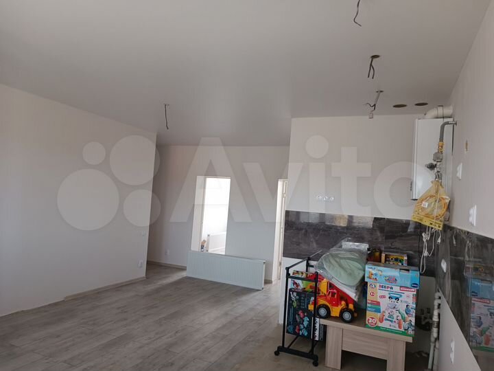 Дом 64 м² на участке 6 сот.