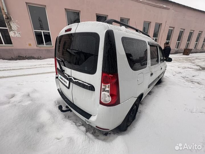 LADA Largus 1.6 МТ, 2018, битый, 100 000 км