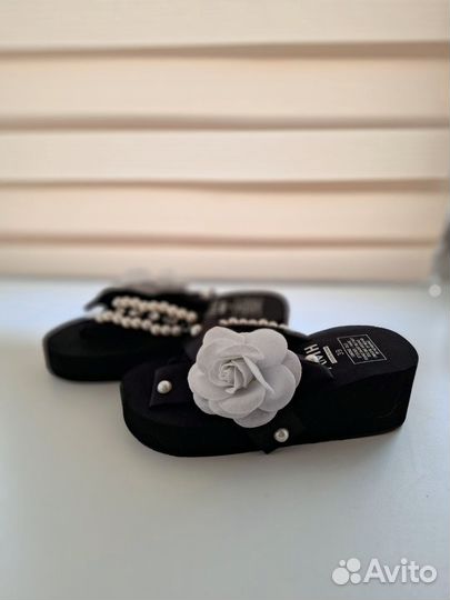 Сланцы женские