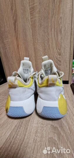 Кроссовки баскетбольные