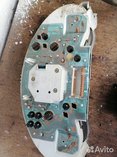 Щиток приборов опель корса 1л 1997г