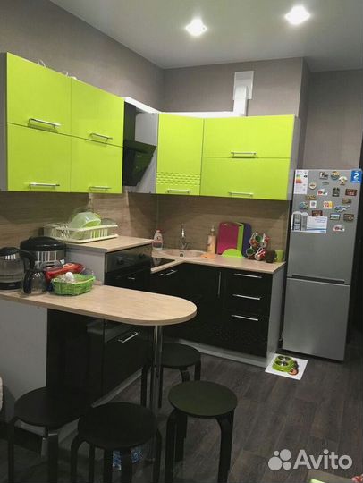 Кухонный гарнитур угловой