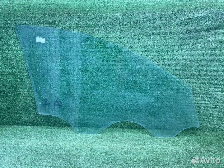 Стекло двери переднее левое Kia Ceed ED