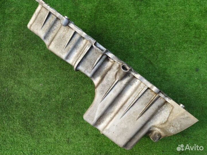 Поддон двигателя Suzuki Grand Vitara/Escudo TDA4W