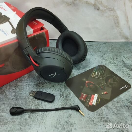 Беспроводные наушники HyperX Cloud Flight