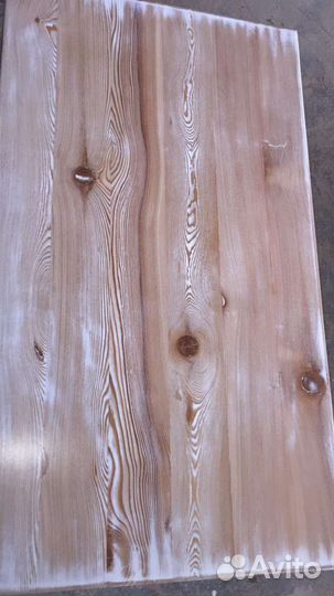 Журнальный столик