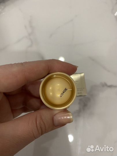 Крем вокруг глаз Cle DE Peau Supreme eye cream