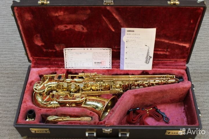Саксофон альт Yamaha Custom YAS-875