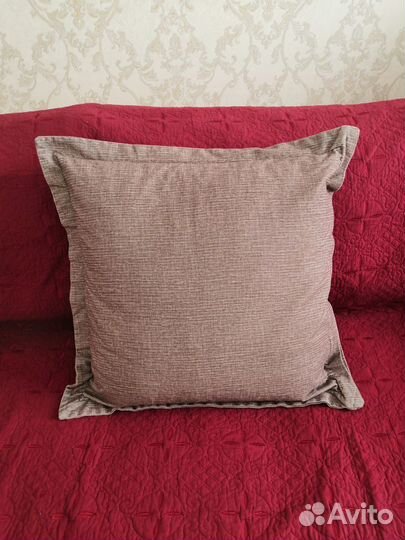 Декоративные подушки 2 штуки