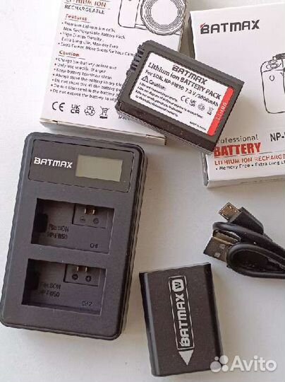Зарядное устройство +2 акб Sony np-fw50