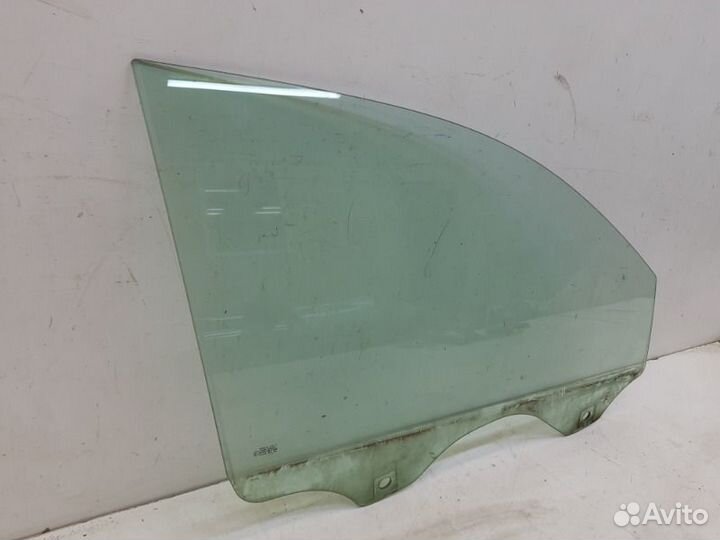 Стекло двери переднее правое Porsche Cayenne 957