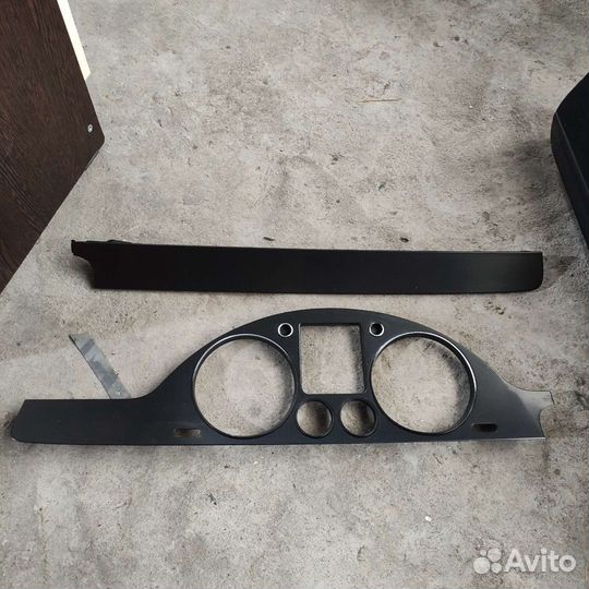 Щиток приборов торпедо Пассат Б6