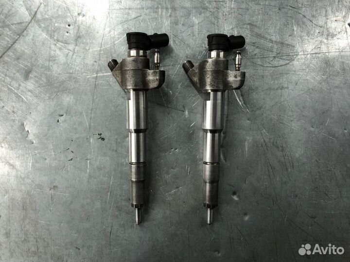 Форсунка топливная Renault 2.3 Dci 8201631838