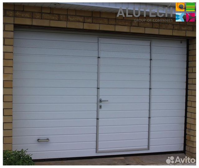 Гаражные ворота alutech