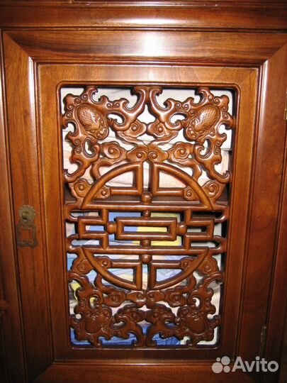 Комплект резной мебели