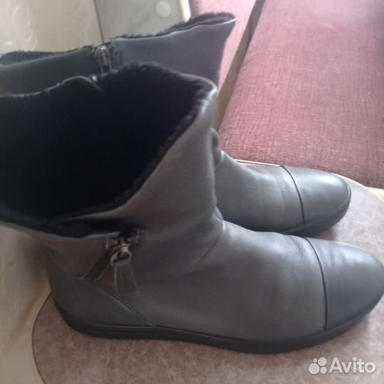 Ботинки женские р41 Ecco