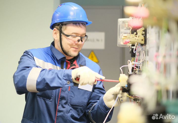 Работа, электромонтер