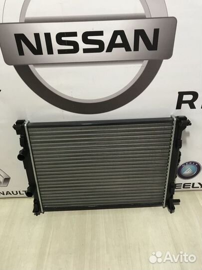 Радиатор охлаждения двигателя основной Renault meg