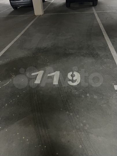 Машиноместо, 14 м²