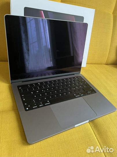 Apple MacBook Pro 14 M2 Pro 2023 16/512Gb